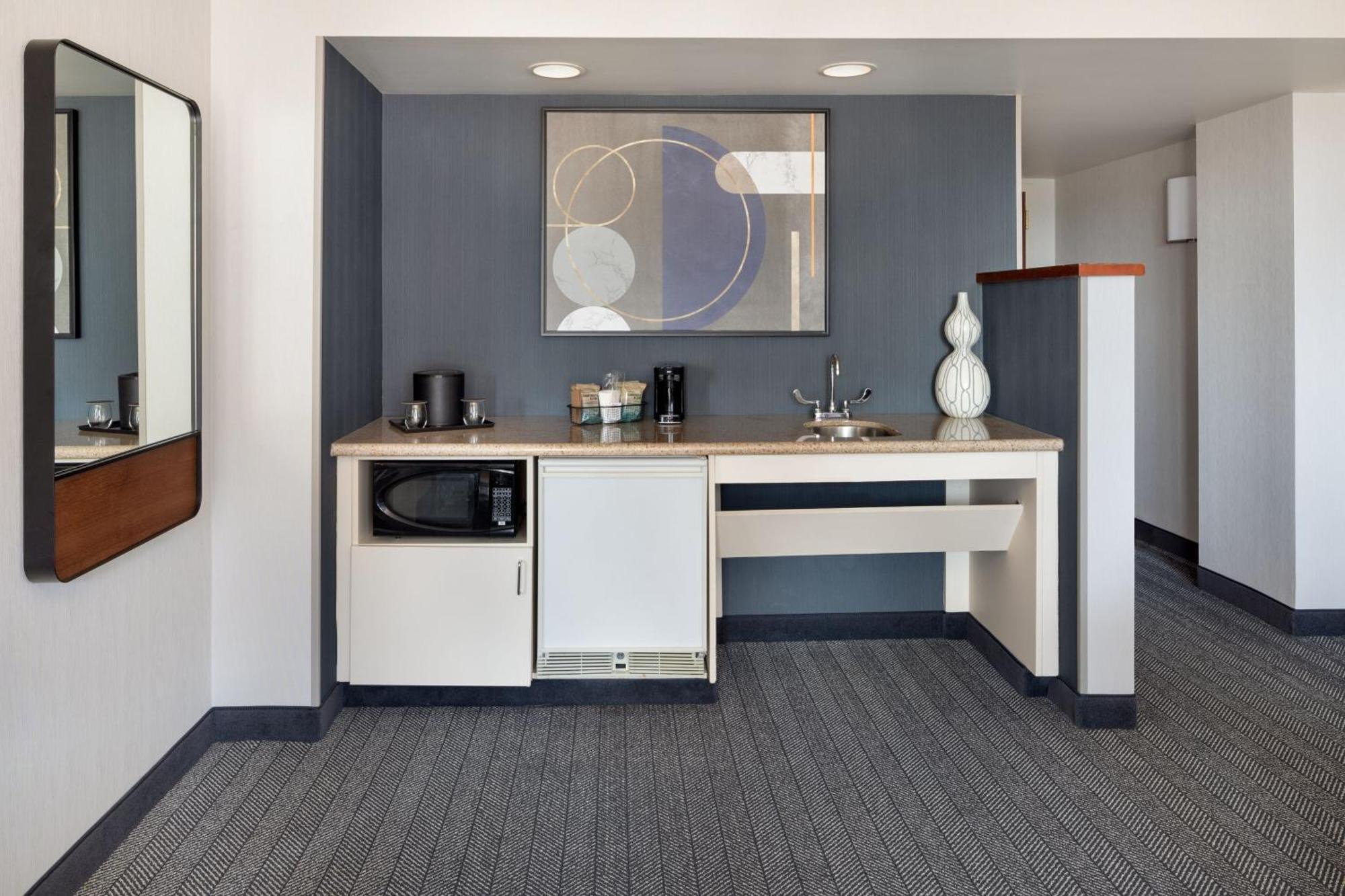 Courtyard By Marriott Stamford Downtown Hotel Bagian luar foto