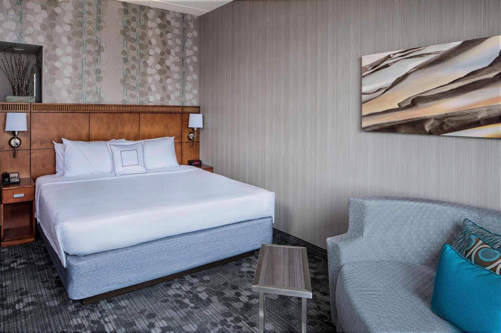 Courtyard By Marriott Stamford Downtown Hotel Bagian luar foto