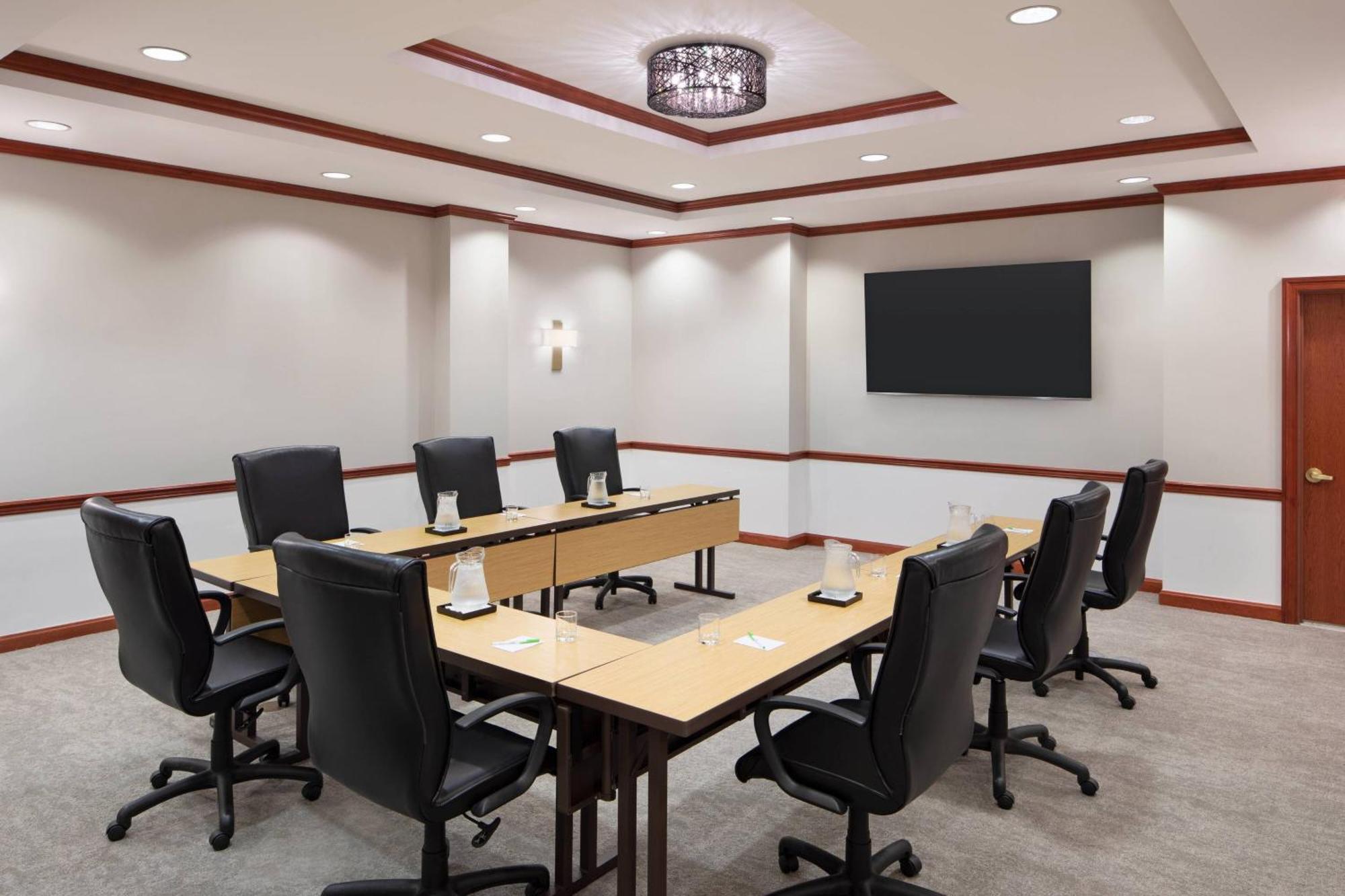 Courtyard By Marriott Stamford Downtown Hotel Bagian luar foto