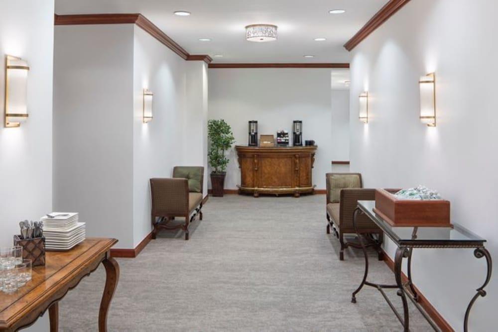 Courtyard By Marriott Stamford Downtown Hotel Bagian luar foto
